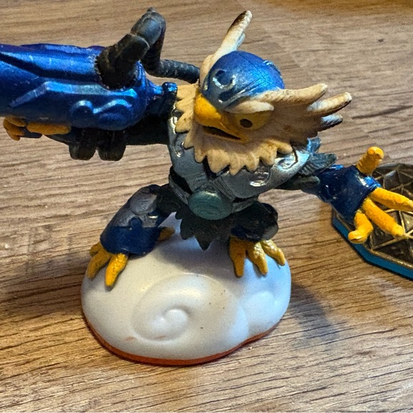Nintendo Wii Skylanders Giants Activision Game EUC with 2 portals & 14 figures. - Picture 14 of 14